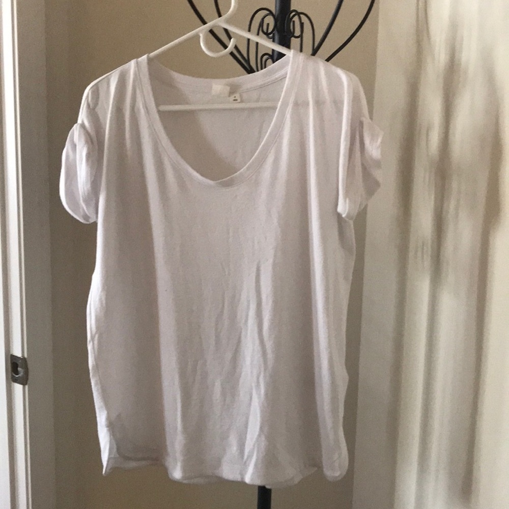GAP White Tee